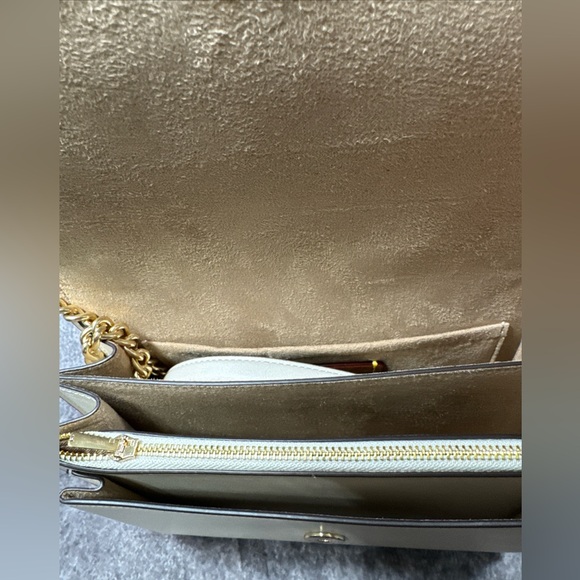 Coach Klare Crossbody Bag With Heart Rivets CDB01 Gold/chalk New - Picture 8 of 9